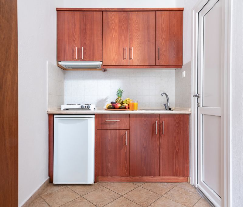 Refacing Kitchen Cabinets